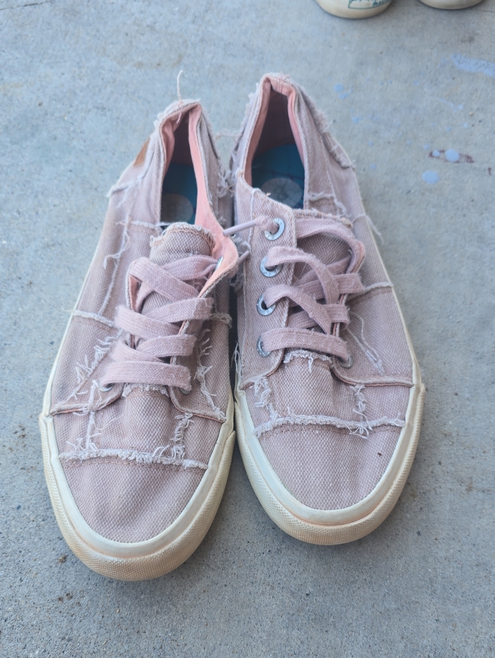 Women's Frayed Pink Canvas Lace-Up Sneakers